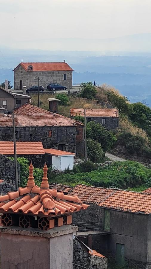 Casinhas Da Eira Caramulo Turismo Rural Arca المظهر الخارجي الصورة